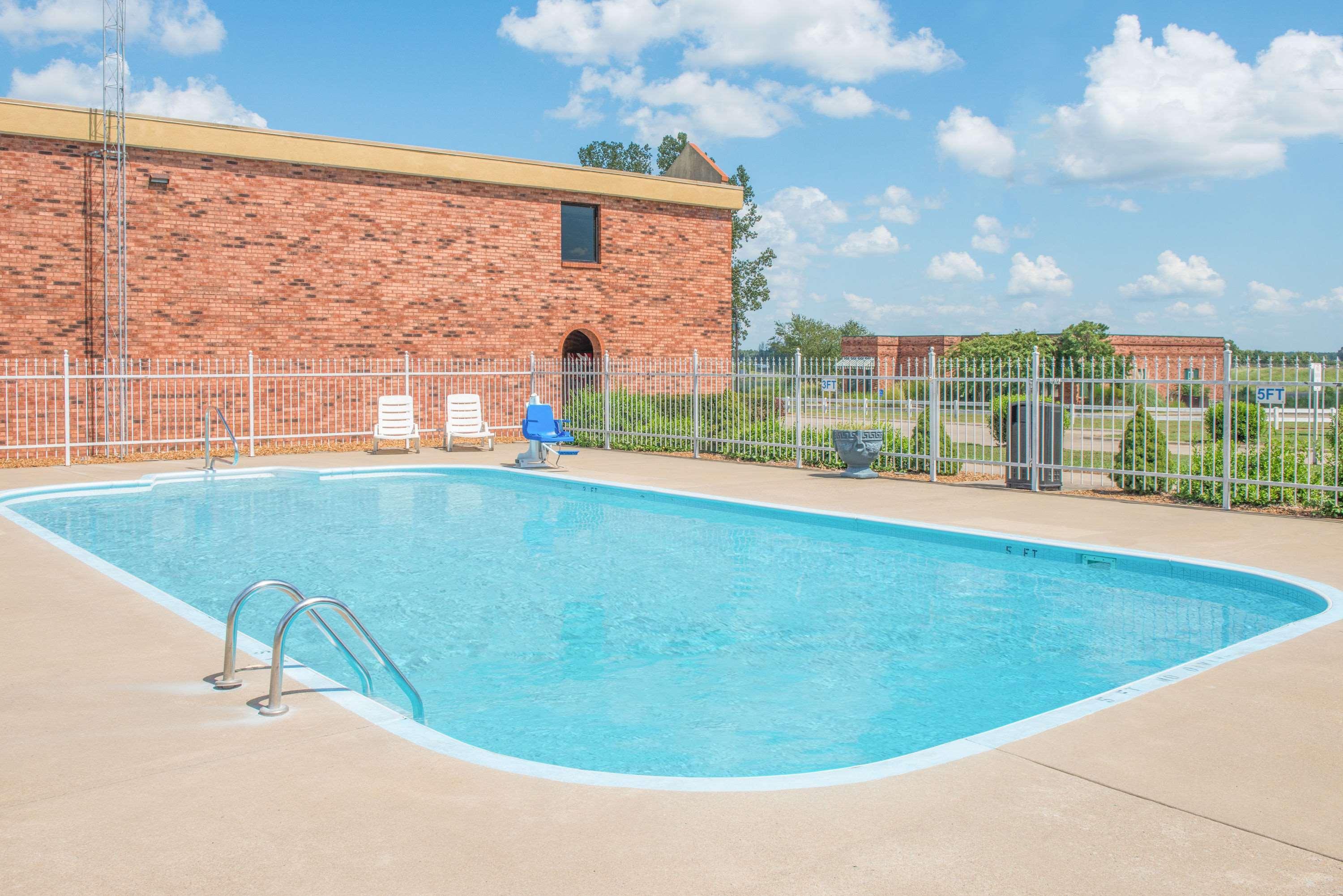 Days Inn By Wyndham Calvert City - Paducah East Ngoại thất bức ảnh