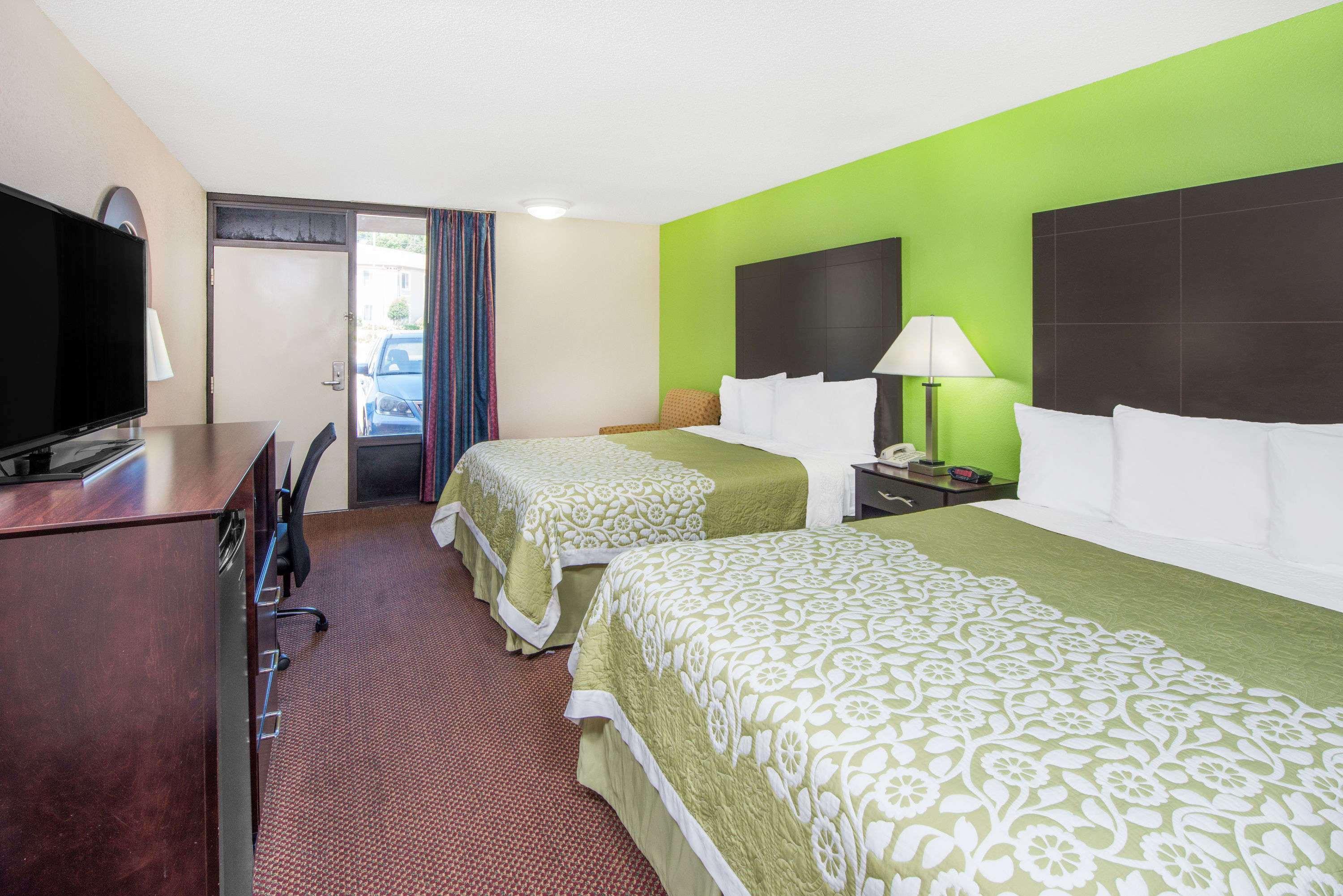 Days Inn By Wyndham Calvert City - Paducah East Ngoại thất bức ảnh